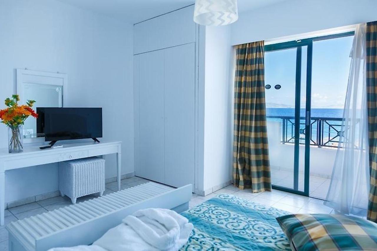 Forum Beach Lalyssos Екстер'єр фото